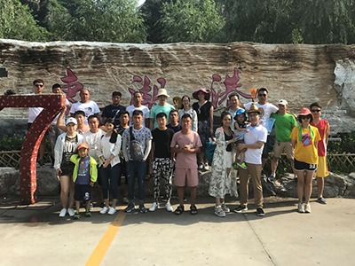 好色先生TV下载員工集體活動